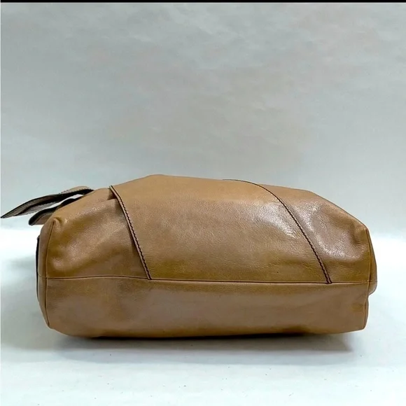 Valentino Garavani Large  Bow Trim Tote - Picture 5 of 9